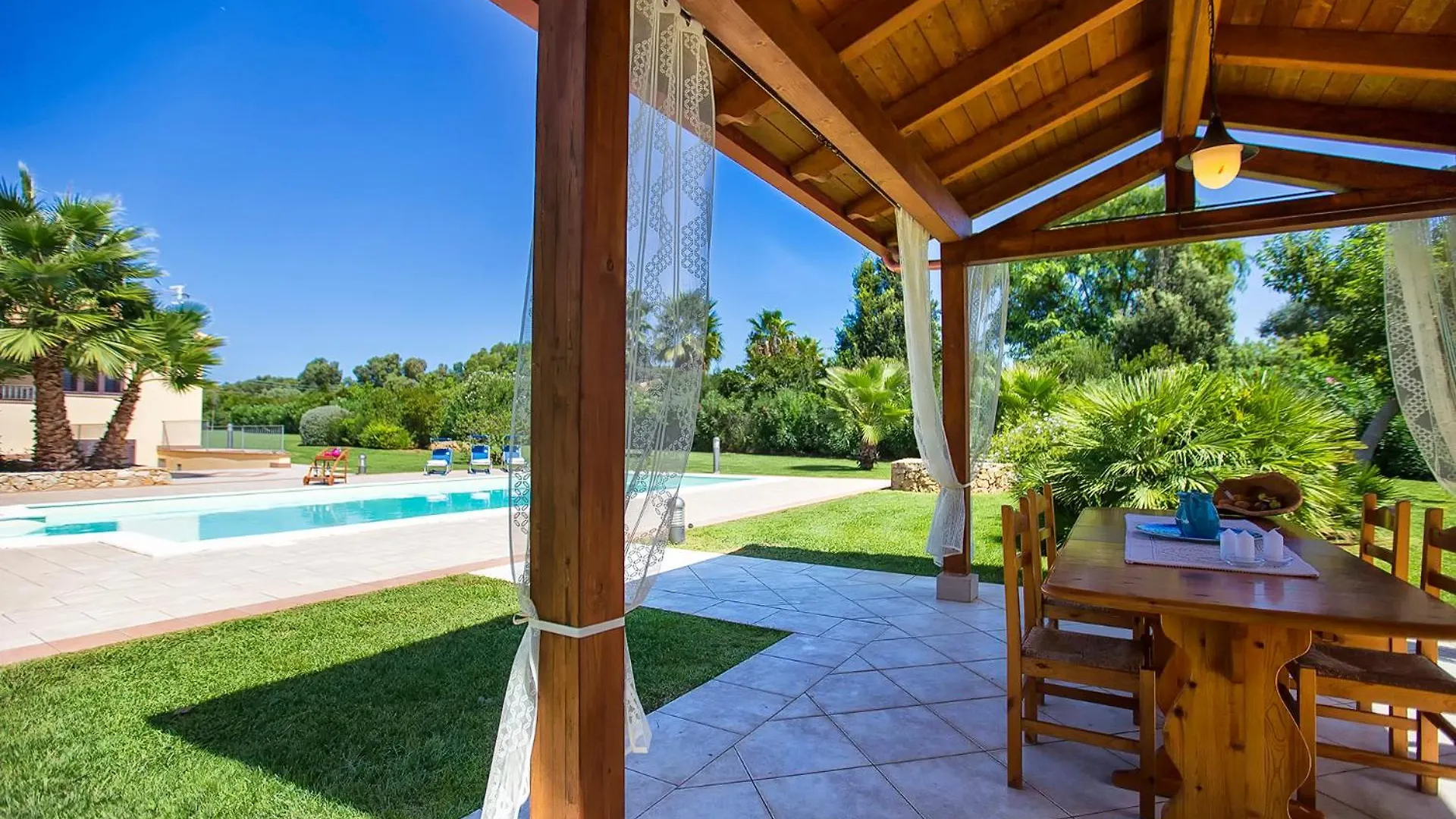 Alghero Villa Morena With Exclusive Swimming Pool And Large Garden 0*,  Ιταλία