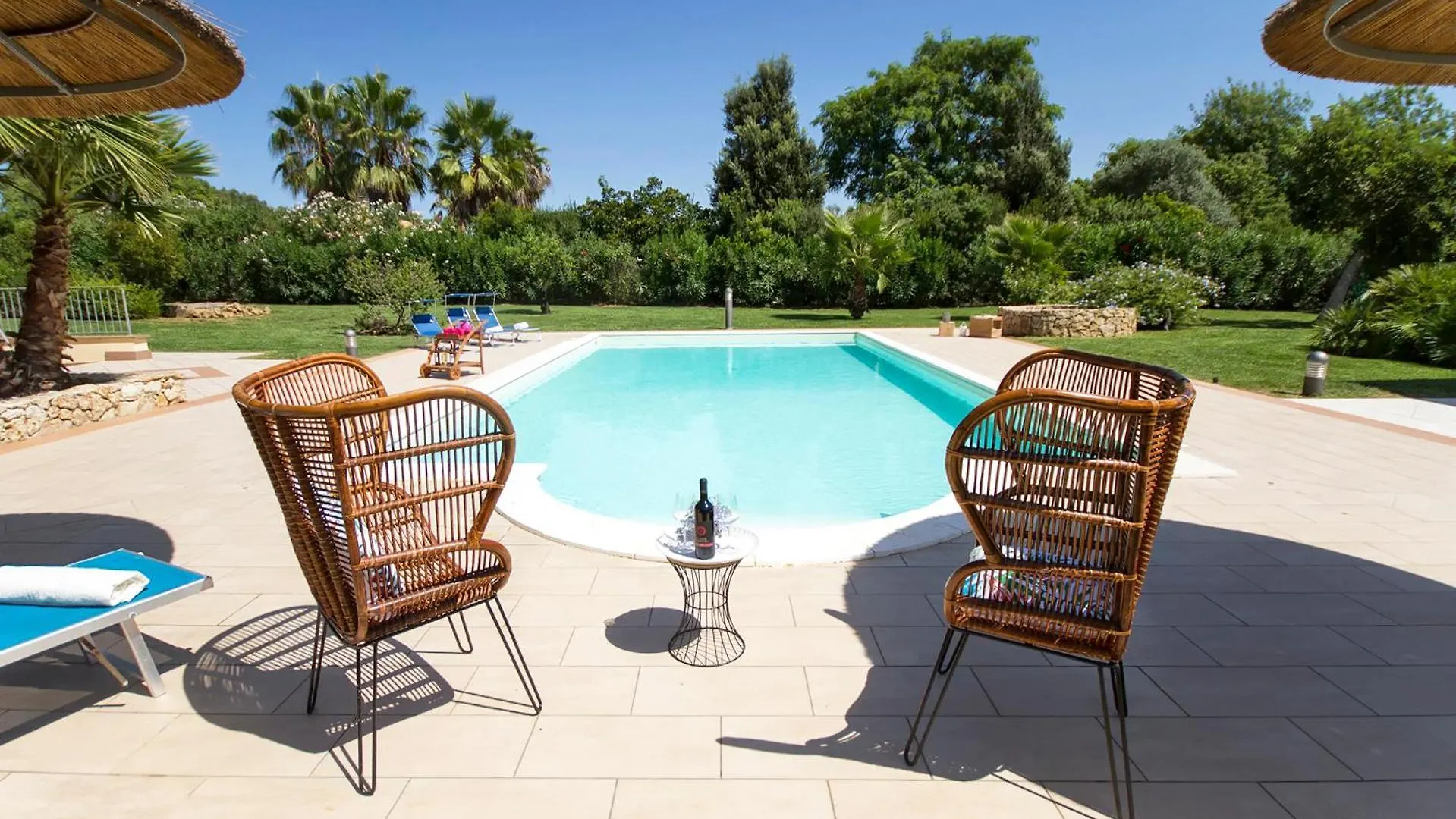Alghero Villa Morena With Exclusive Swimming Pool And Large Garden